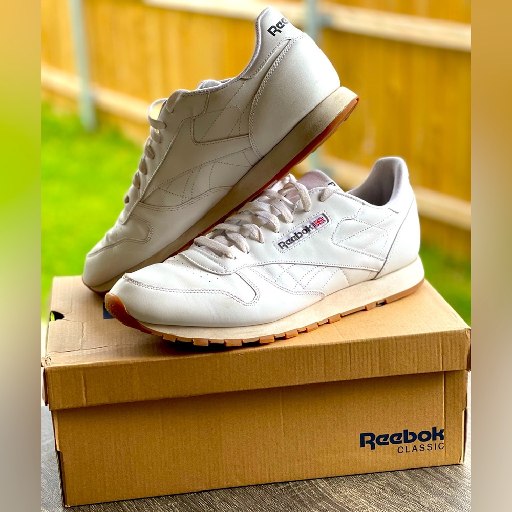 Vintage style Reebok Leather Classic’s